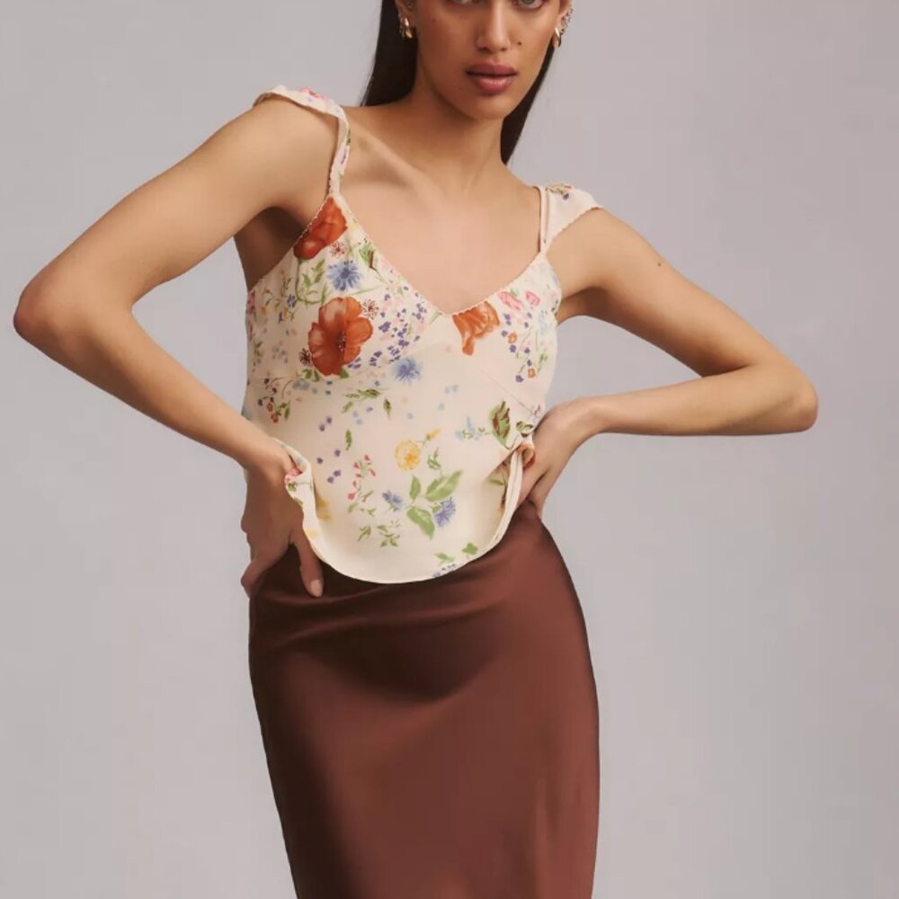 Reformation Belinda Top -  Perfect for Spring! Size 8